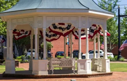 Canton, GA town square